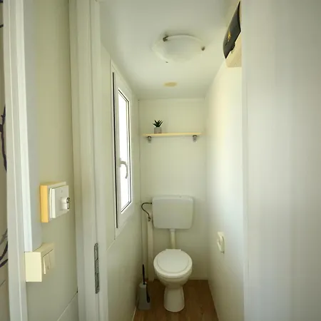 Kompleks wypoczynkowy New West Coast Mobilhomes Poreč