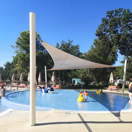 New West Coast Mobilhomes Poreč